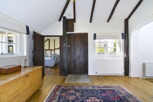 Photo 11- click for photo gallery